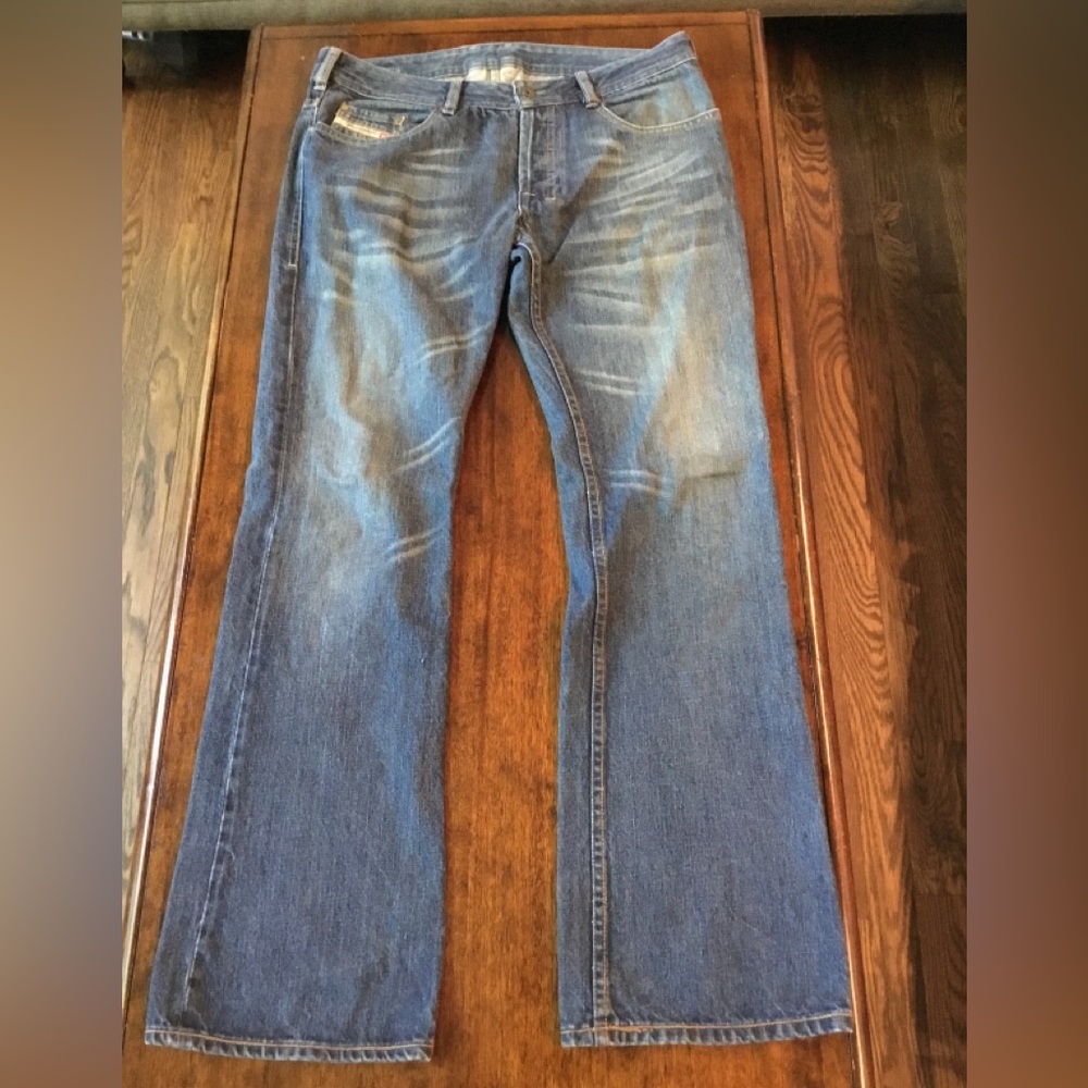 Diesel jeans men’s 33 inch RN93243 CA25594 made in Italy
